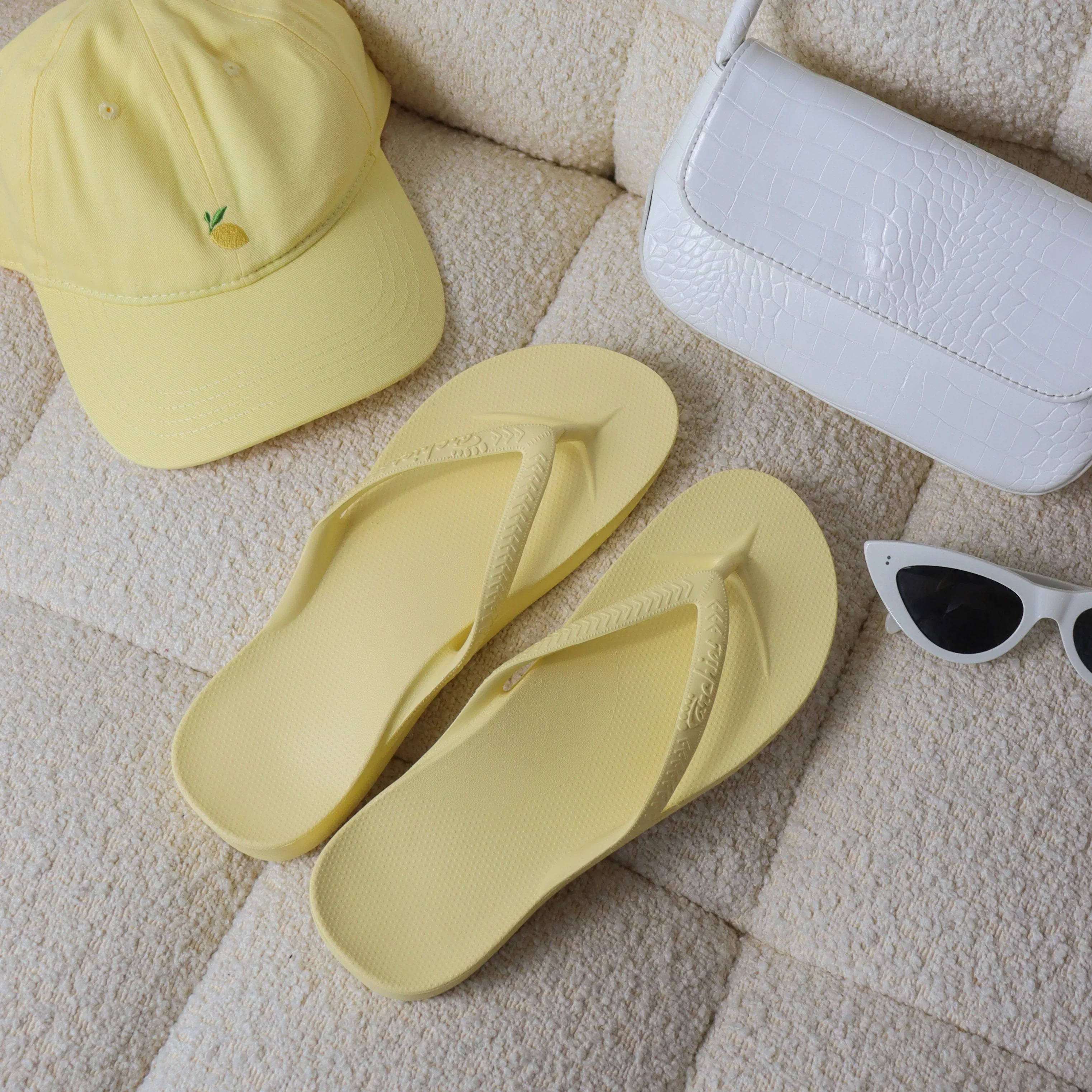 Arch Support Thongs - Classic - Lemon - Image 5